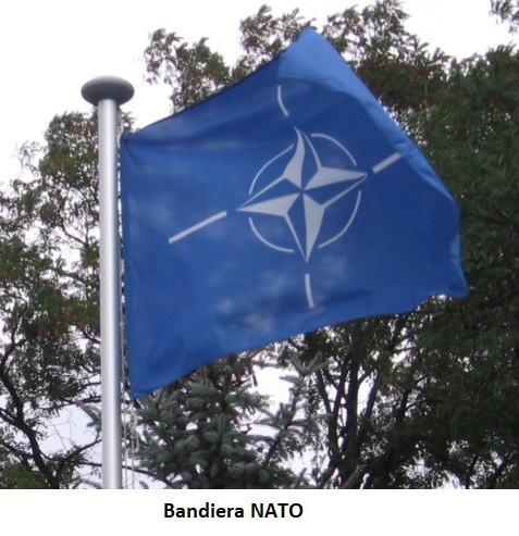Bandiera NATO (foto Wikipedia)